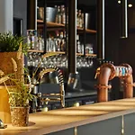 Ibis Paris Velizy 酒店 3*