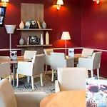 Ibis Paris Velizy ホテル