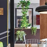 ホテル Ibis Paris Velizy