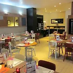 Ibis Paris Velizy