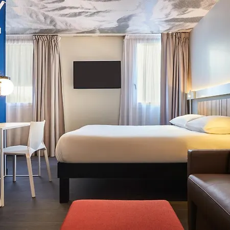 Hotel Ibis Paris Velizy