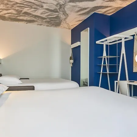 Ibis Paris Velizy 클라마르