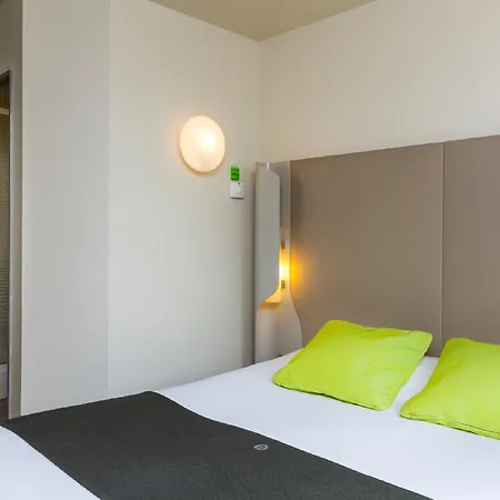 Ibis Paris Velizy 3* 클라마르