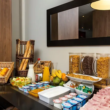 Ibis Paris Velizy