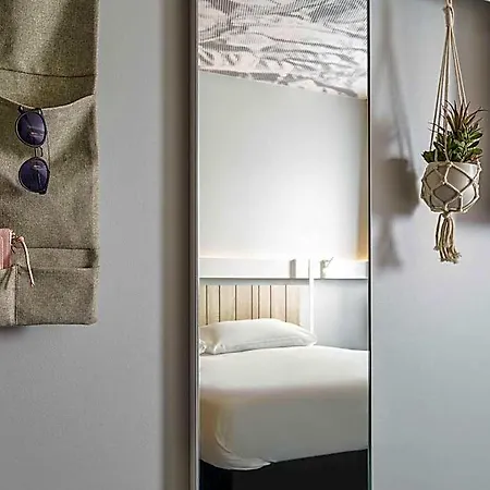 Ibis Paris Velizy
