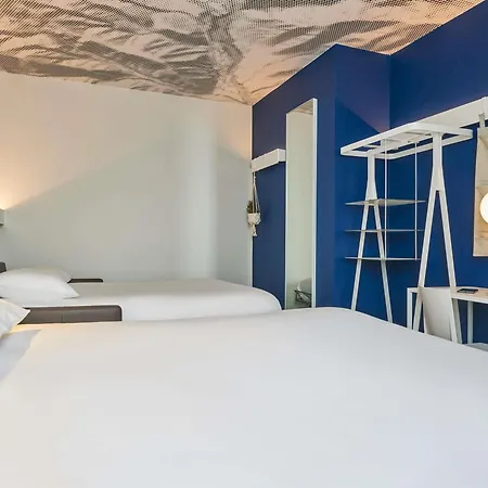Ibis Paris Velizy