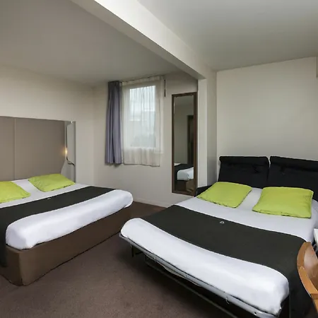 Ibis Paris Velizy 3*