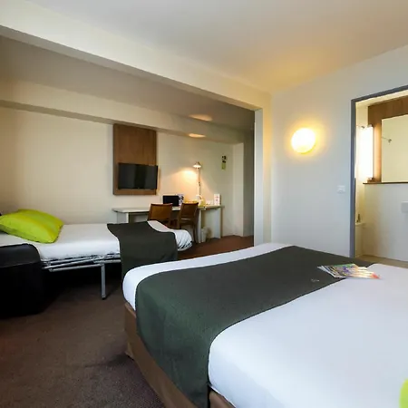 Ibis Paris Velizy Отель