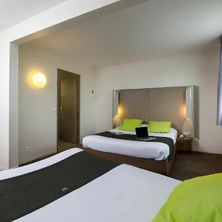 Ibis Paris Velizy 3*